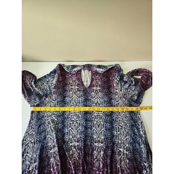 Jennifer Lopez Tunic Sz 1X Blue/Burgundy - Picture 7 of 7